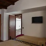 Casale Cugni With Swimming Pool For Exclusive Use - Air Conditioned - Wi-fi Casa della Contessa