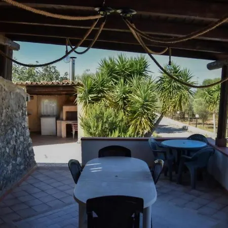 Casale Rustico Con Piscina Ad Uso Esclusivo - Climatizzata - Wi-fi 펜션 *